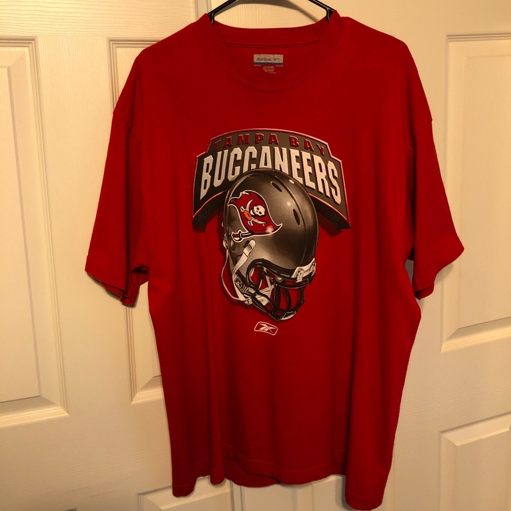 Vintage Reebok Buccaneers Helmet Tee